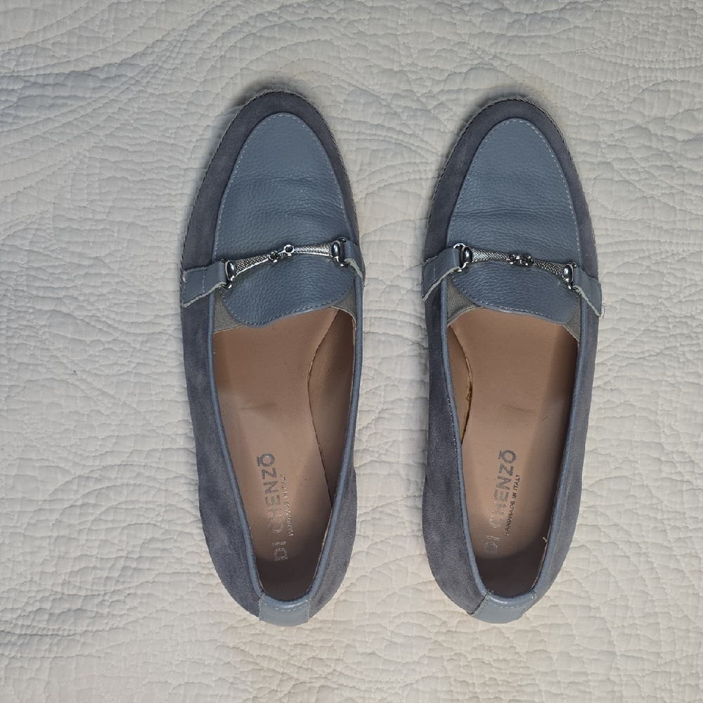 DiChenzo Blue Loafer, Size 40, Excellent Loved Condition, 1 Discoloration Shown